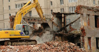 Демонтаж фасада в Камне-на-Оби: цены за м2 от 368 рублей | Сварной-Кно