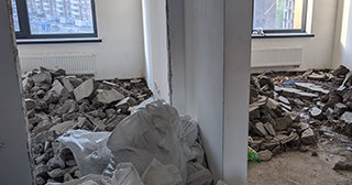 Демонтаж бетонной стяжки в Камне-на-Оби - цена от 578 руб. за м2 - Сварной-Кно